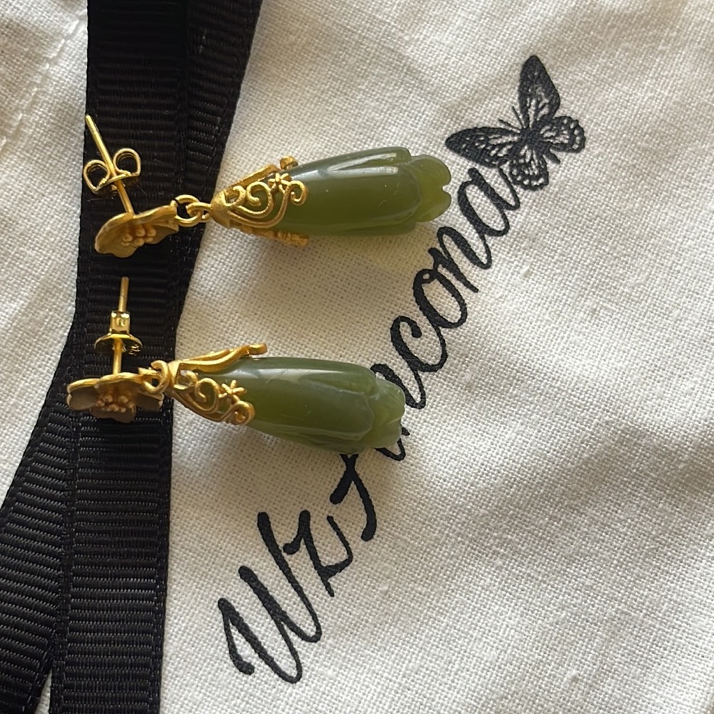 Beautiful  Jade Green beads dangle earrings 14K Gold-Dipped Textured Gold Flower - Picture 9 of 14